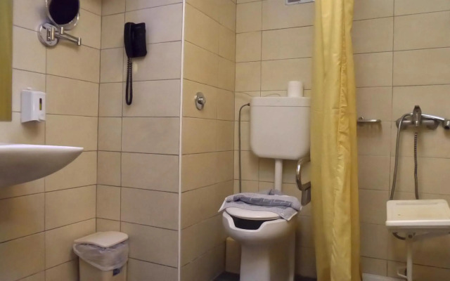 Saint Constantin Hotel