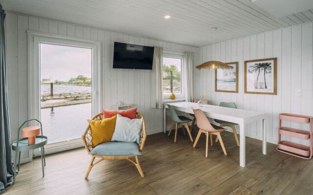 Attractive Houseboat on the Lake