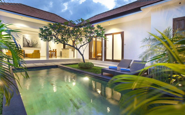 Kubu Manggala Villas Seminyak
