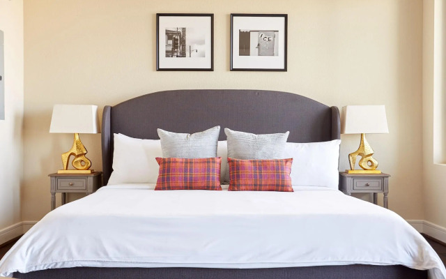 Sonder at The Catherine