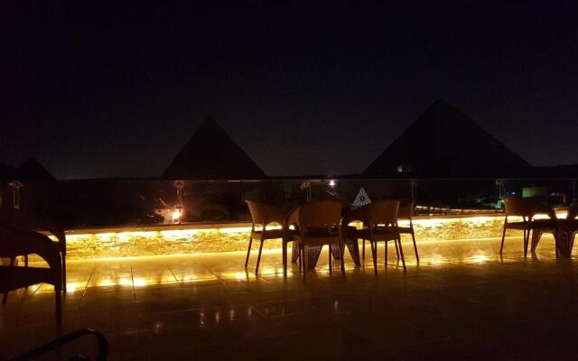 Sahara Pyramids Inn