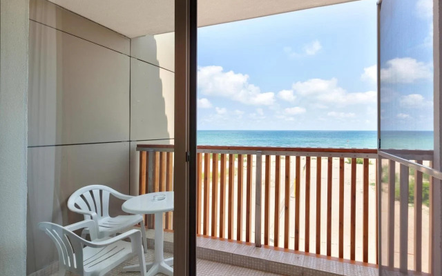 Sol Luna Bay Resort