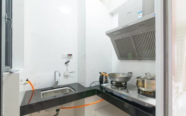 Shenzhen Soho Service Apartment