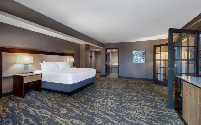 Wyndham Lancaster Resort & Convention Center