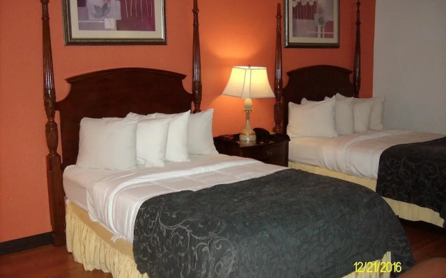 Charleston Grand Hotel