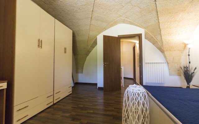 B&B Tarantola