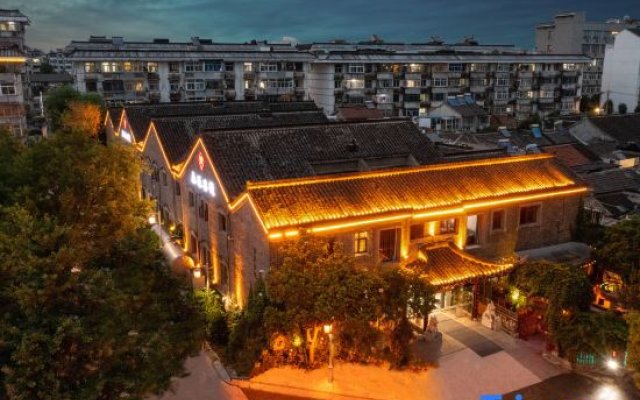 Xingchen Yongle Theme Hotel