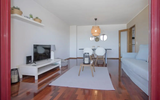 Liiiving in Matosinhos - Sea Beach Apartment