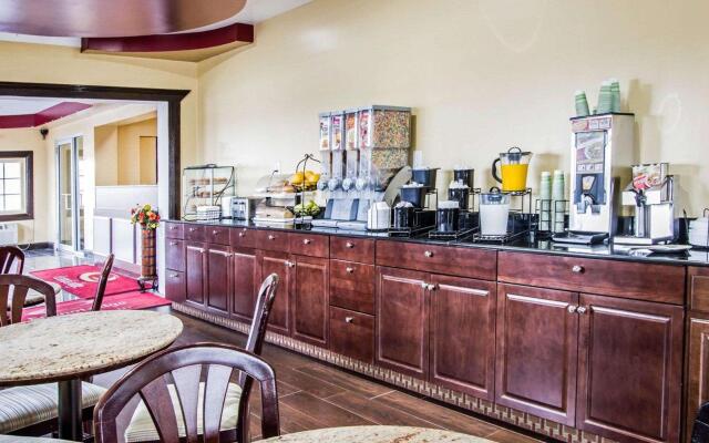 Econo Lodge Tonawanda