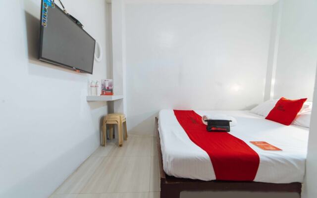 RedDoorz @ San Antonio Binan