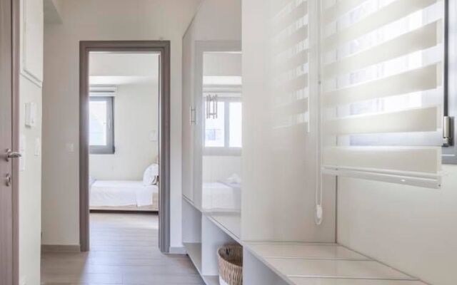 Hanioti Suites