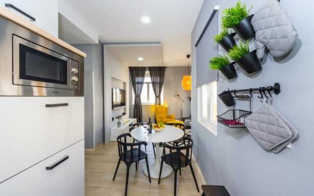 Harbour Lounge Apartment