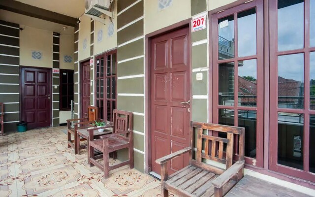 RedDoorz @ KM 5 Palembang