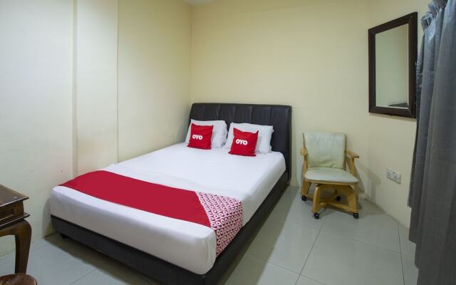 OYO 90160 Kl City Lodge