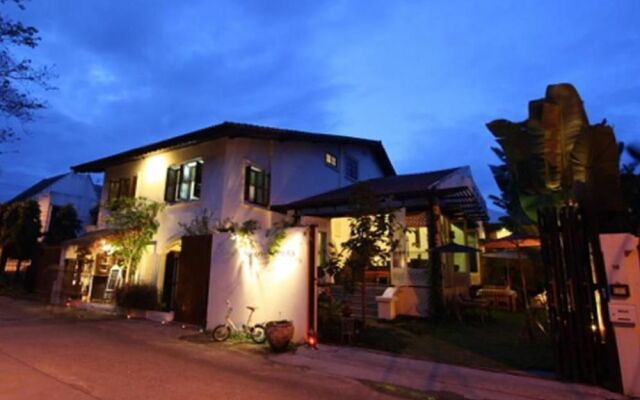 Nida Rooms Central Suan Kaew 13 Mall