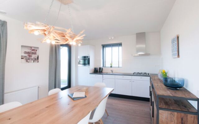 Oesterdam Resort 38752