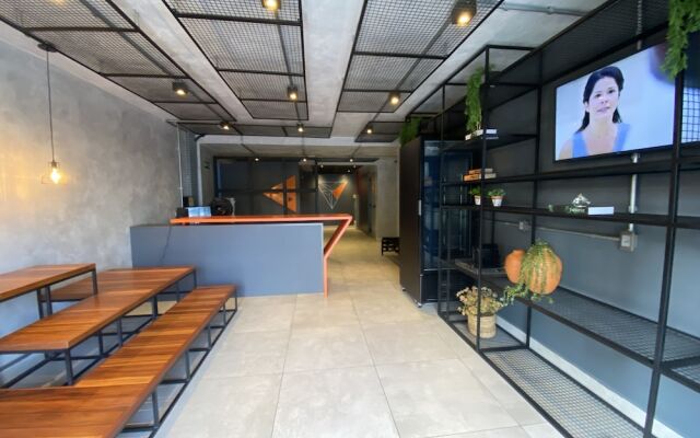 Bela Hospedagem - Lindo flat no Box 150