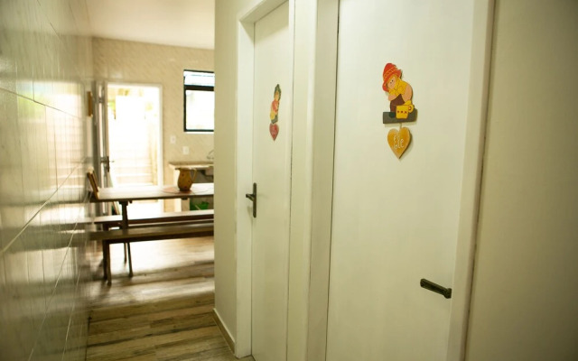 Hostel House Santinho