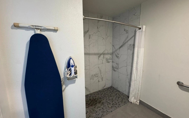 Clarion Inn & Suites Dothan South