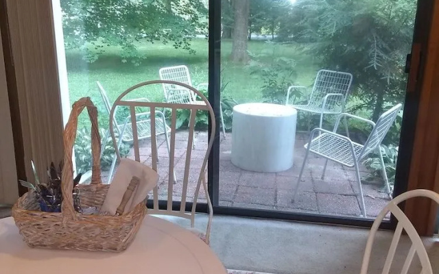 Tanglewood Suites