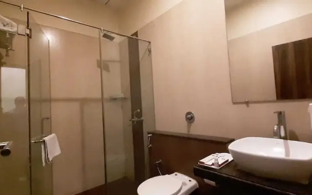 Vijaya Tej Clarks Inn