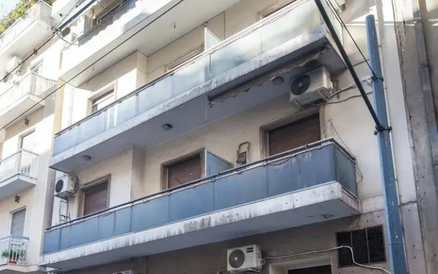 Stylish Renovated 2 Bd Apt in Exarcheia