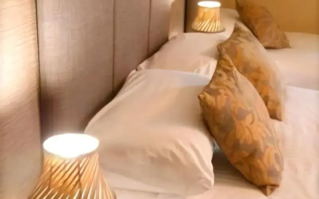 Shaw Hill Golf Resort & Spa Hotel