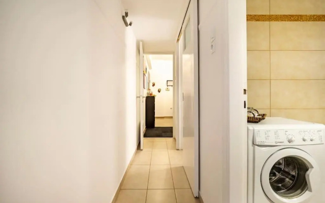 Athens Paradise Cozy 53 sqm Apartament Near To Metro