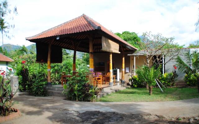 Tiara Homestay Pemuteran