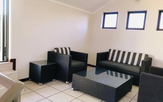 One-Bedroom @24Malibu Loft