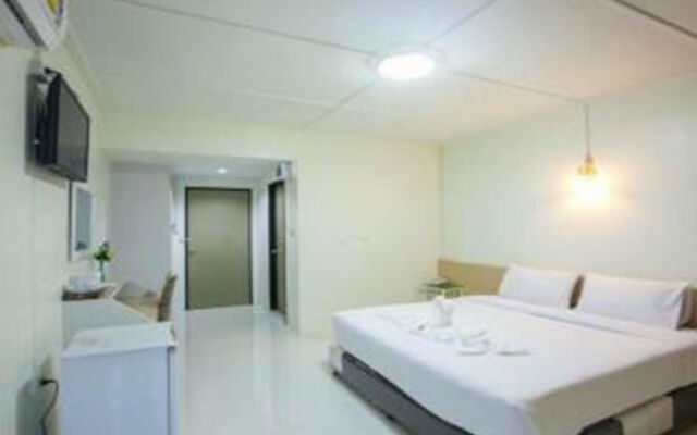 The Train Hotel Hatyai