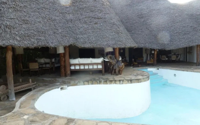 Almanara Luxury Resort
