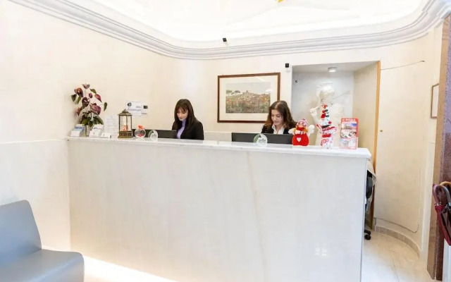 Hotel Maximus