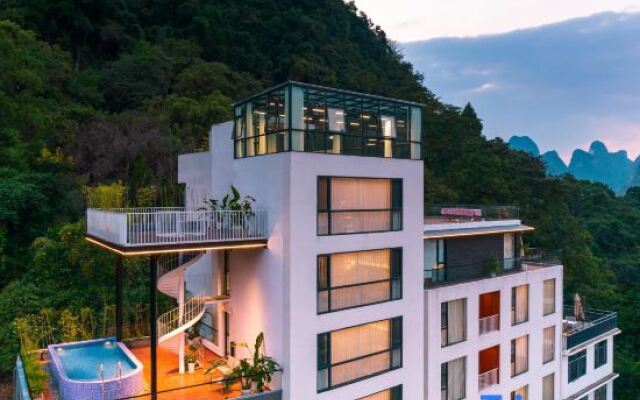 Secret Mountain Residence (20 yuan )