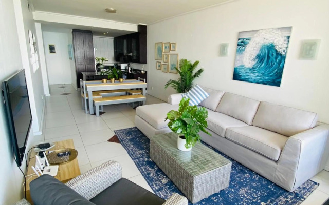 The Waves 2, Quayside Point Waterfront