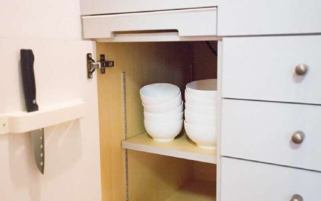 Riverside high-rise apartment BIOSU