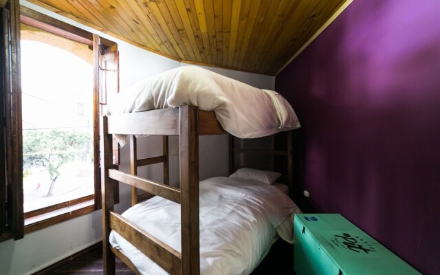 El Pit Hostel