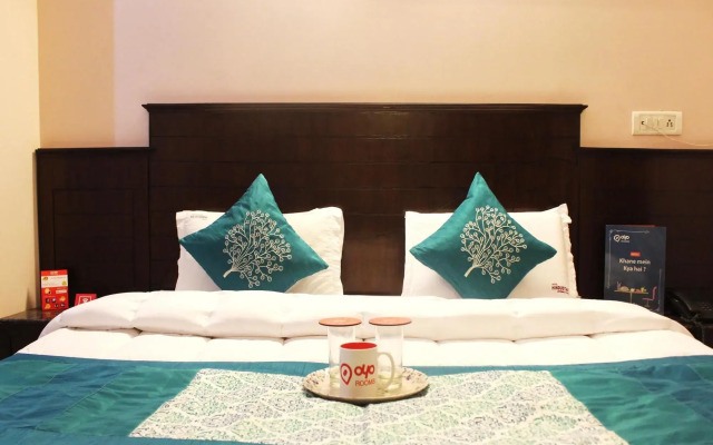 OYO Rooms Paharganj Near Bikaner Sweets