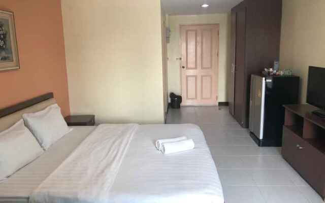 Zen Rooms Aryan Suites