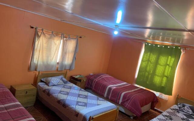 HOSTAL SURI ATACAMA - Hostel