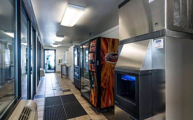 Motel 6 Sparks, NV - Airport - Sparks