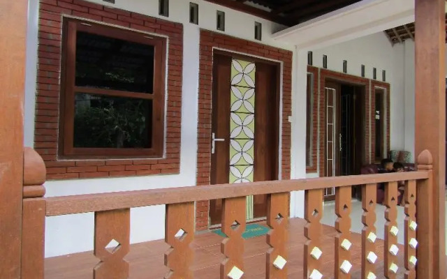 Penginapan Udin Syariah Bukit Rhema