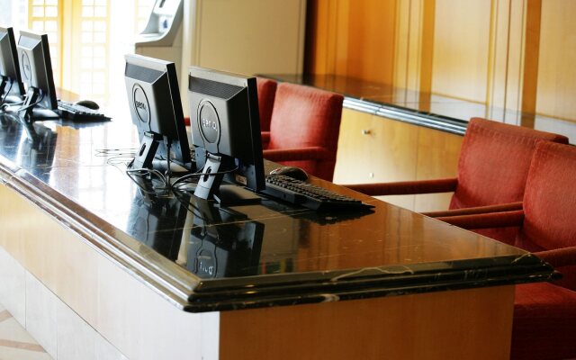 City Suites Gateway