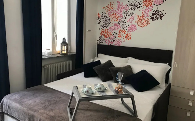 Garibaldi 24 Apartments by Rent all Como