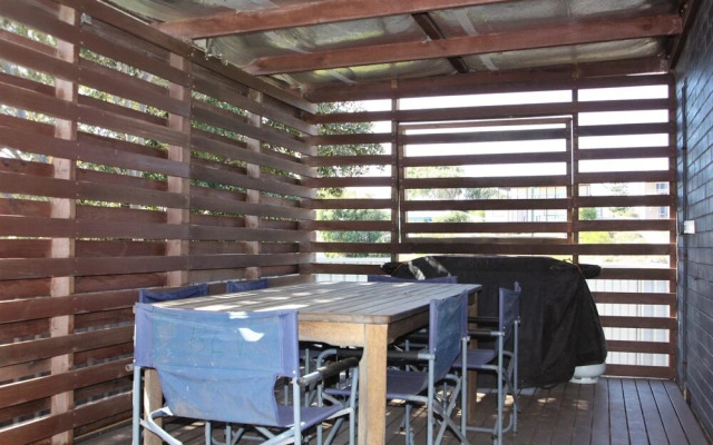 Pine Villas - Walk To Beach Ocean Views