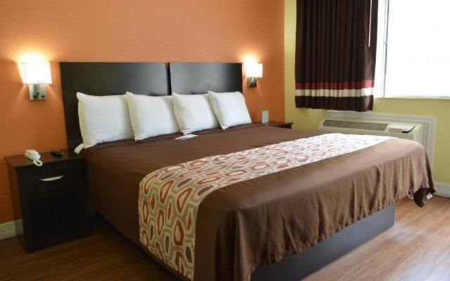 Americas Best Value Inn & Suites Groves Port Arthur