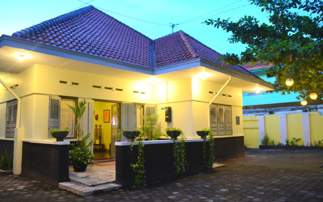 The Kresna Hotel
