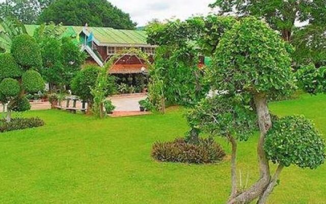 Kwae Riverside Resort Kanchanaburi