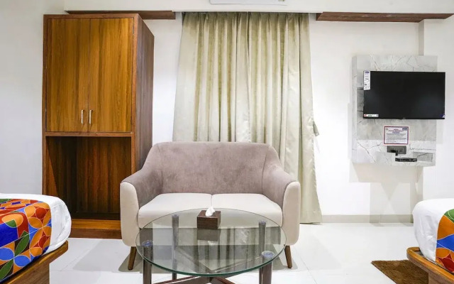 Fabhotel Status Residency