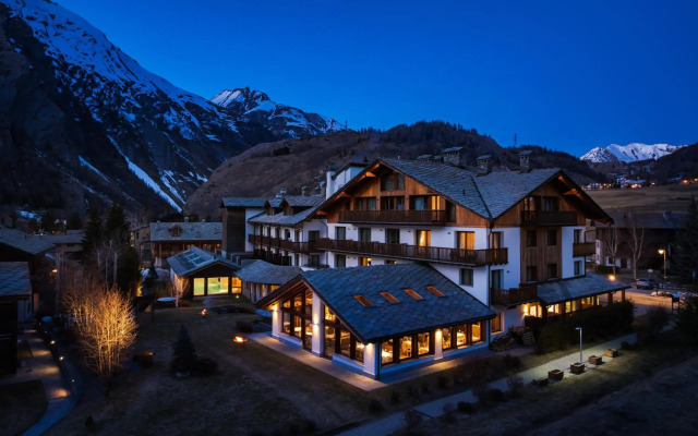 Montana Lodge & Spa, by R Collection Hotels
